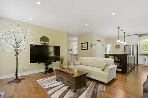 8 Grandview Court Quinte West ON K0K 3E0
