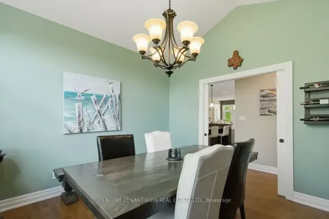 8 Grandview Court Quinte West ON K0K 3E0