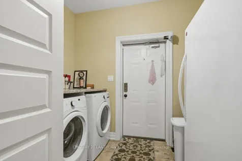 8 Grandview Court Quinte West ON K0K 3E0