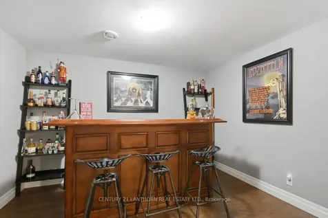 8 Grandview Court Quinte West ON K0K 3E0