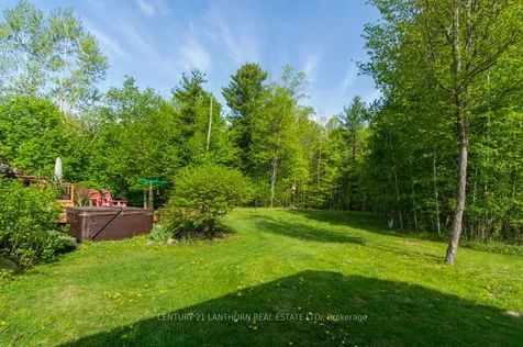8 Grandview Court Quinte West ON K0K 3E0