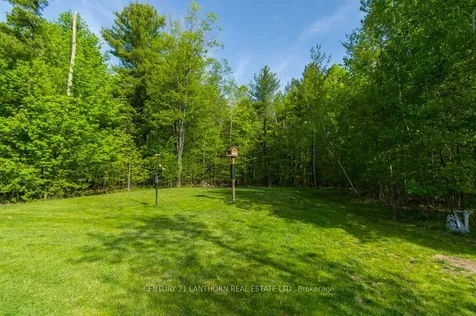 8 Grandview Court Quinte West ON K0K 3E0
