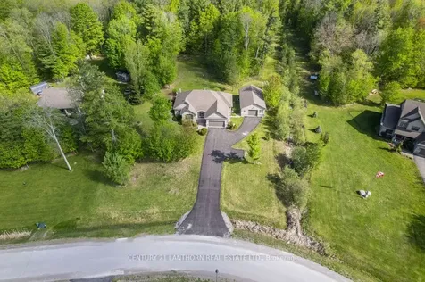 8 Grandview Court Quinte West ON K0K 3E0