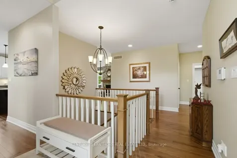 8 Grandview Court Quinte West ON K0K 3E0