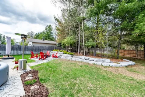 5 Nick Street Petawawa ON K8H 0B7