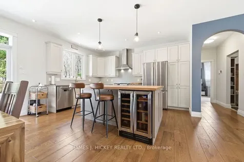 5 Nick Street Petawawa ON K8H 0B7