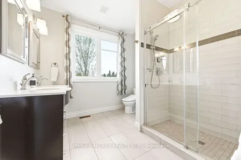 5 Nick Street Petawawa ON K8H 0B7
