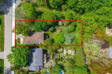70 Mcnab Street E Centre Wellington ON N0B 1S0