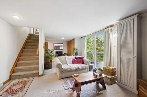 70 Mcnab Street E Centre Wellington ON N0B 1S0