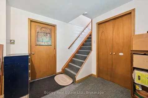 70 Mcnab Street E Centre Wellington ON N0B 1S0