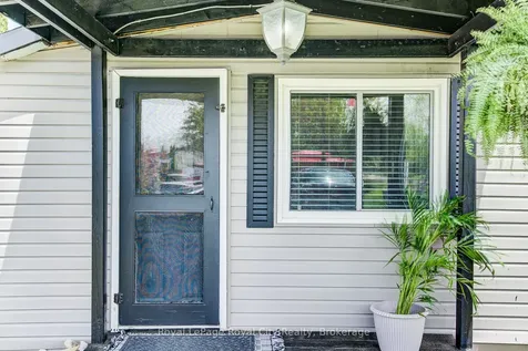 Leased Lot 477 Spruce Street Centre Wellington ON N1M 2W5