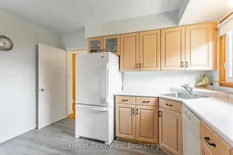 793 Gladstone Drive Woodstock ON N4S 5T3