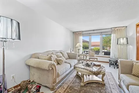 140 Solomon Crescent Hamilton ON L8W 2G7