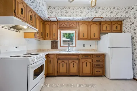 12 Market Street Kitchener ON N2K 1H2