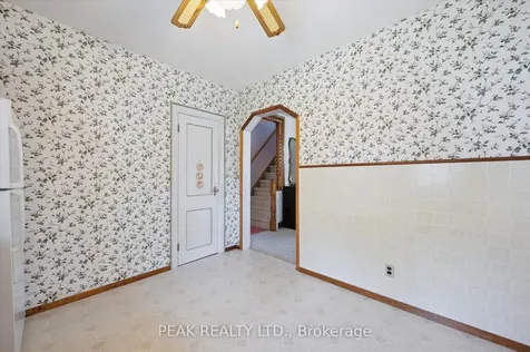 12 Market Street Kitchener ON N2K 1H2