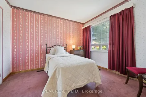12 Market Street Kitchener ON N2K 1H2