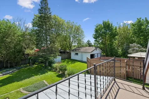 12 Market Street Kitchener ON N2K 1H2