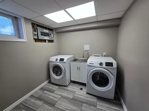 15 Melrose Crescent Belleville ON K8N 1X7