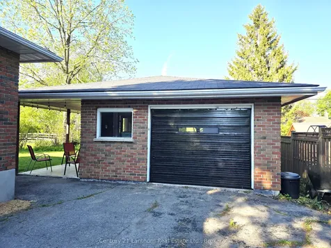 15 Melrose Crescent Belleville ON K8N 1X7