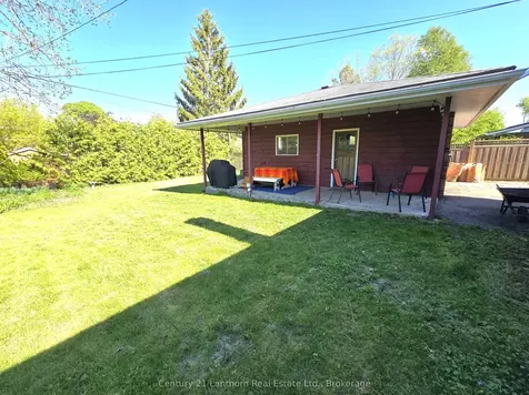 15 Melrose Crescent Belleville ON K8N 1X7