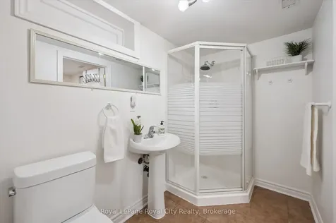 136 Emma Street Guelph ON N1E 1V3