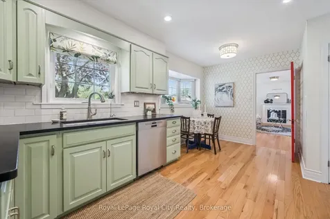 136 Emma Street Guelph ON N1E 1V3