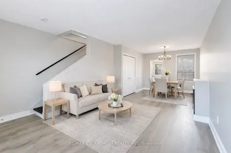 187 Barton Street W Hamilton ON L8R 2H3