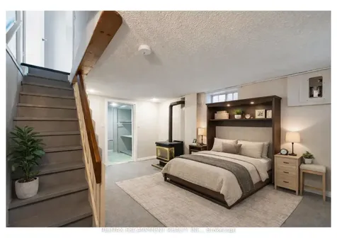 187 Barton Street W Hamilton ON L8R 2H3