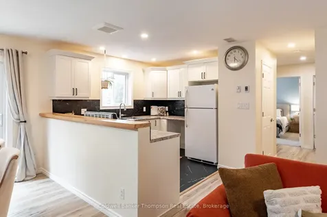 4498 Ravenscliffe Road Huntsville ON P1H 2J2