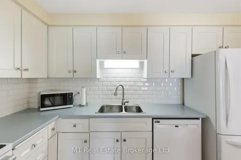 200 River Street Centre Wellington ON N1M 3H8