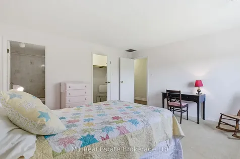 200 River Street Centre Wellington ON N1M 3H8