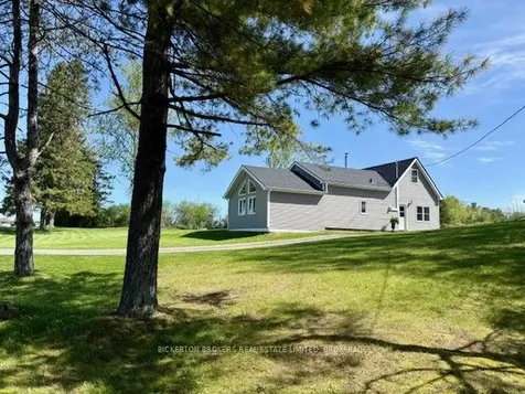 2211 Hitchcock Road W Kingston ON K7G 2V5
