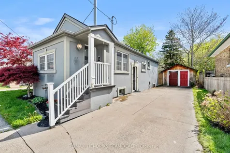 10 Peachdale Avenue St. Catharines ON L2M 5M3