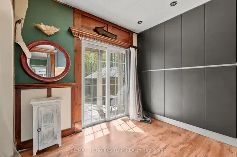 10 Peachdale Avenue St. Catharines ON L2M 5M3