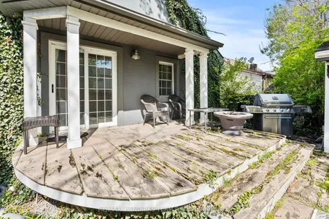 10 Peachdale Avenue St. Catharines ON L2M 5M3