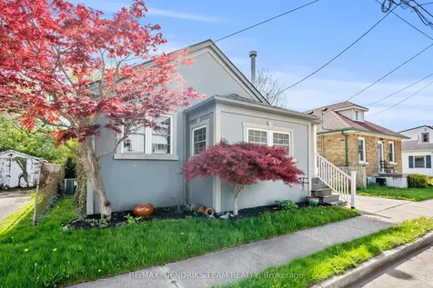 10 Peachdale Avenue St. Catharines ON L2M 5M3