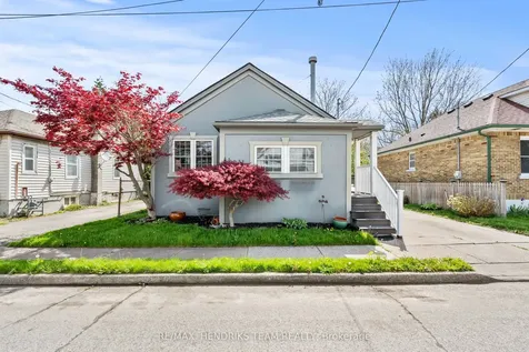 10 Peachdale Avenue St. Catharines ON L2M 5M3