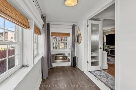 10 Peachdale Avenue St. Catharines ON L2M 5M3