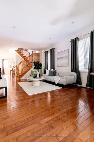 97 Peachwood Crescent Hamilton ON L8E 5Z7