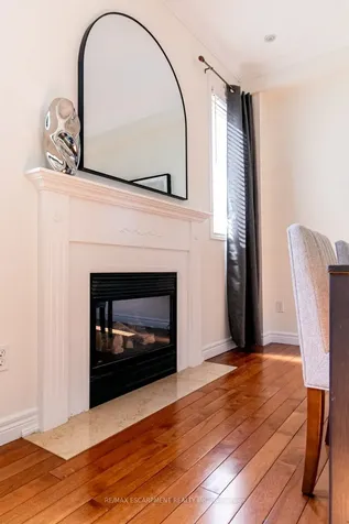 97 Peachwood Crescent Hamilton ON L8E 5Z7