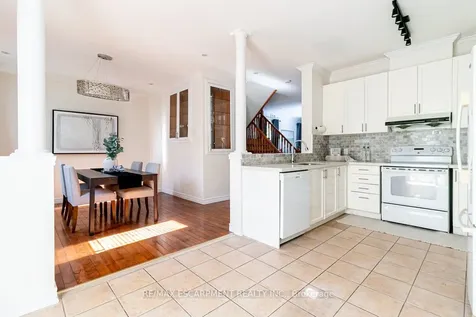 97 Peachwood Crescent Hamilton ON L8E 5Z7