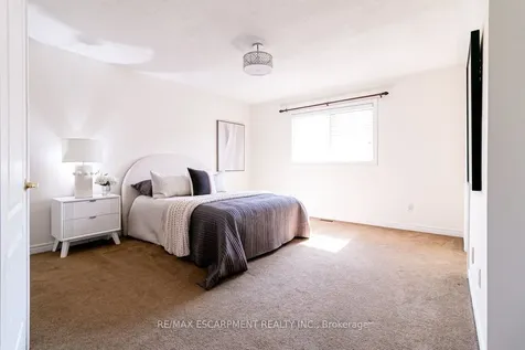 97 Peachwood Crescent Hamilton ON L8E 5Z7