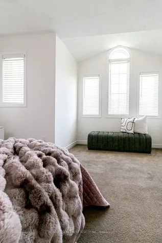 97 Peachwood Crescent Hamilton ON L8E 5Z7
