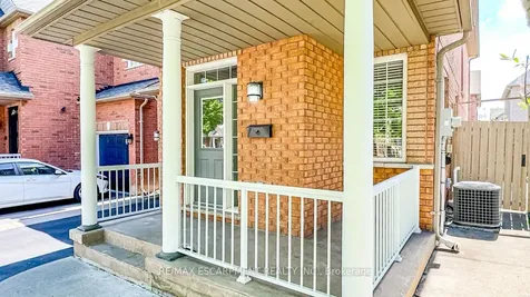 97 Peachwood Crescent Hamilton ON L8E 5Z7