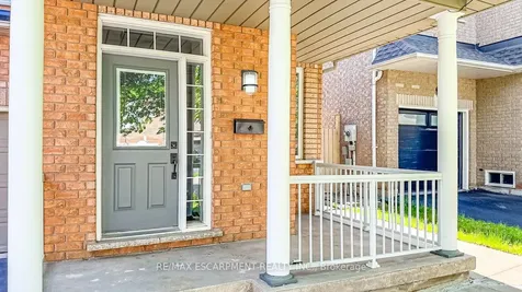 97 Peachwood Crescent Hamilton ON L8E 5Z7