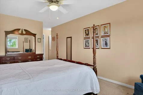 1099 Clonsilla Avenue Peterborough ON K9J 8L8