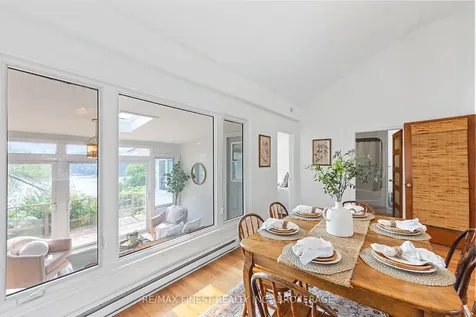 42A Hill Street Prince Edward County ON K0K 2T0