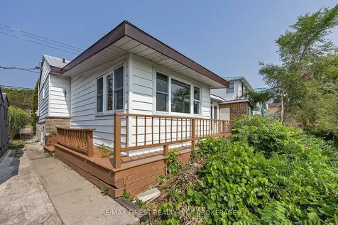 42A Hill Street Prince Edward County ON K0K 2T0