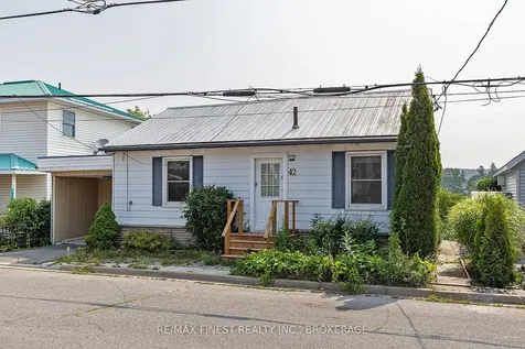 42A Hill Street Prince Edward County ON K0K 2T0