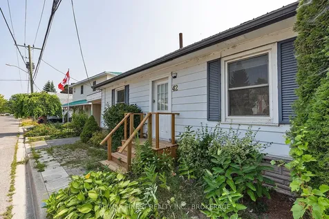42A Hill Street Prince Edward County ON K0K 2T0